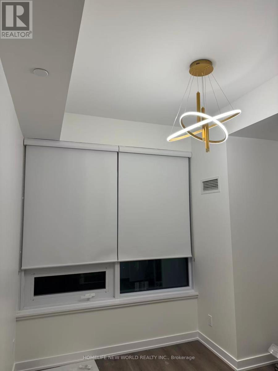 5312 - 8 Wellesley Street W, Toronto, ON - Indoor Photo Showing Other Room