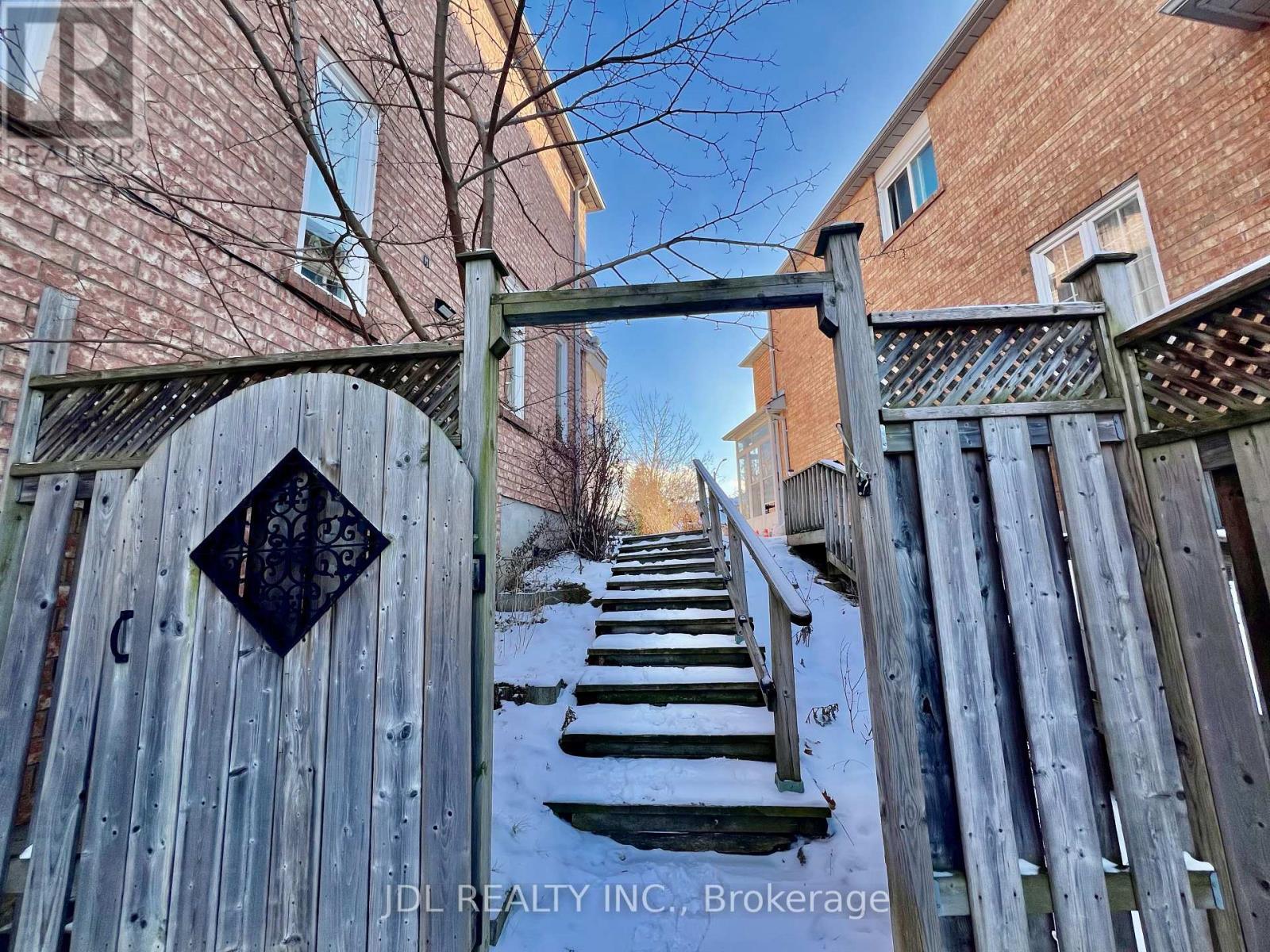 Walkout Basement Only - 72 Fortune Crescent, Richmond Hill, ON - With Storage