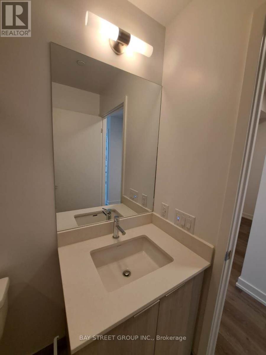 2802 - 395 Square One Drive, Mississauga, ON - Indoor Photo Showing Bathroom