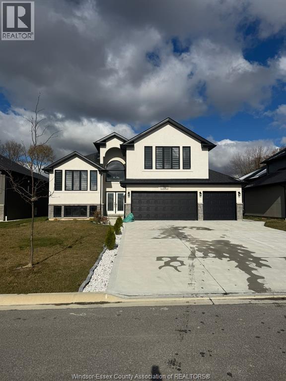 70 Noble, Amherstburg, ON - Outdoor With Facade