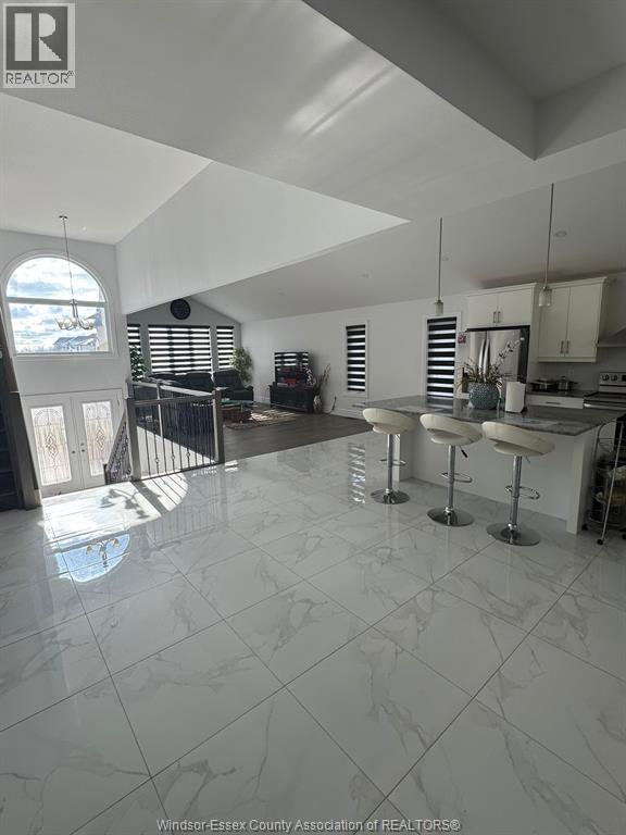 70 Noble, Amherstburg, ON - Indoor Photo Showing Other Room