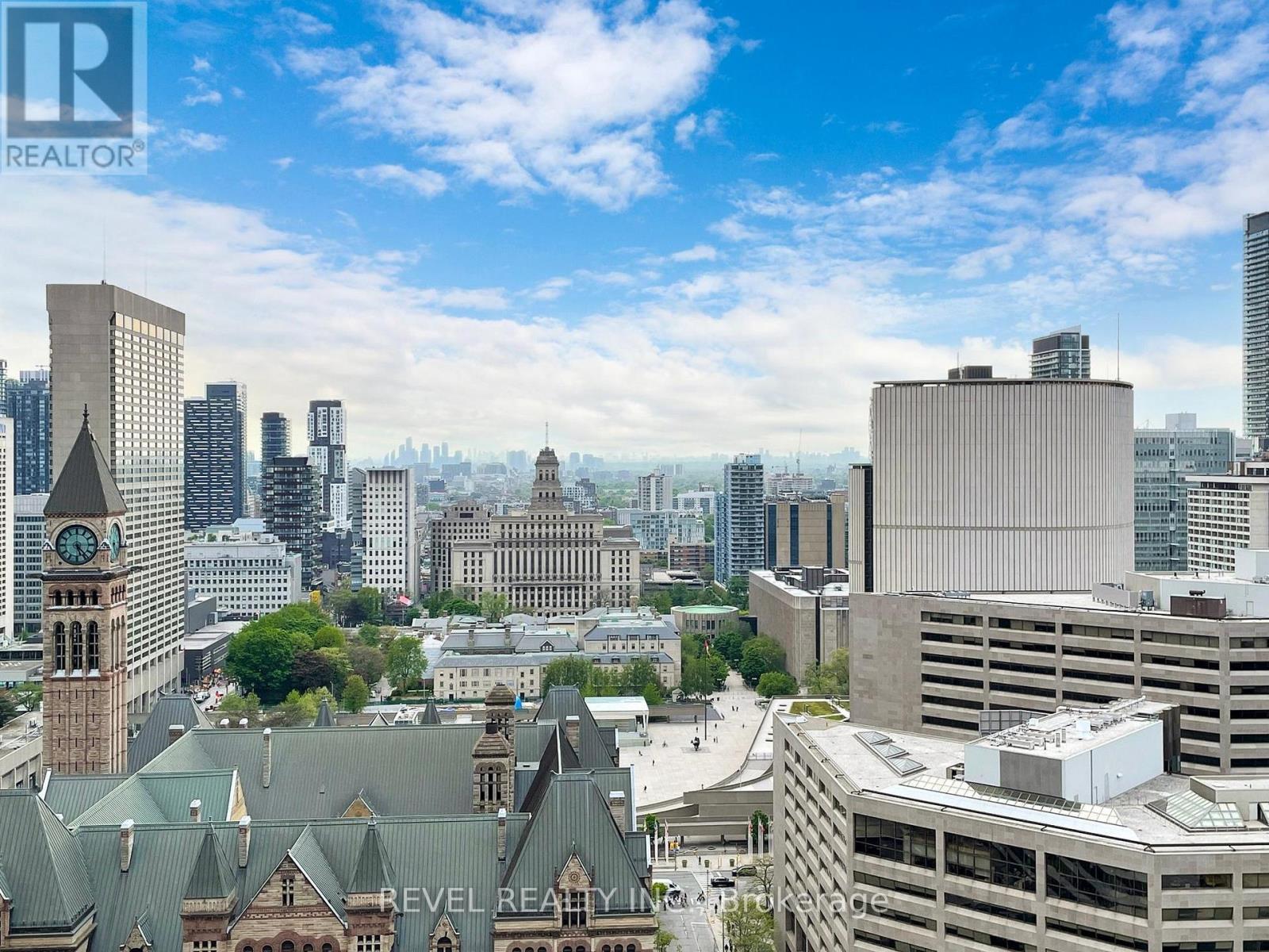 2412 - 197 Yonge Street, Toronto (Church-Yonge Corridor), ON - Outdoor With View