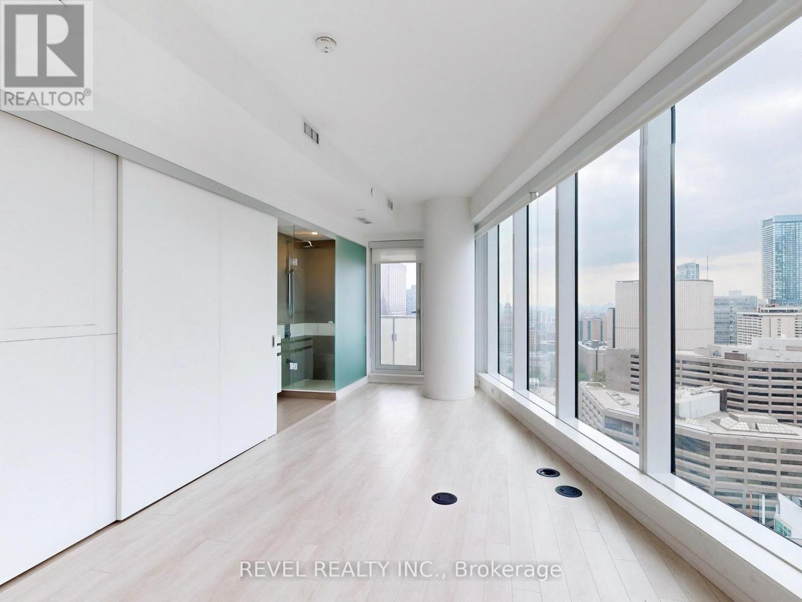 2412 - 197 Yonge Street, Toronto (Church-Yonge Corridor), ON - Indoor Photo Showing Other Room