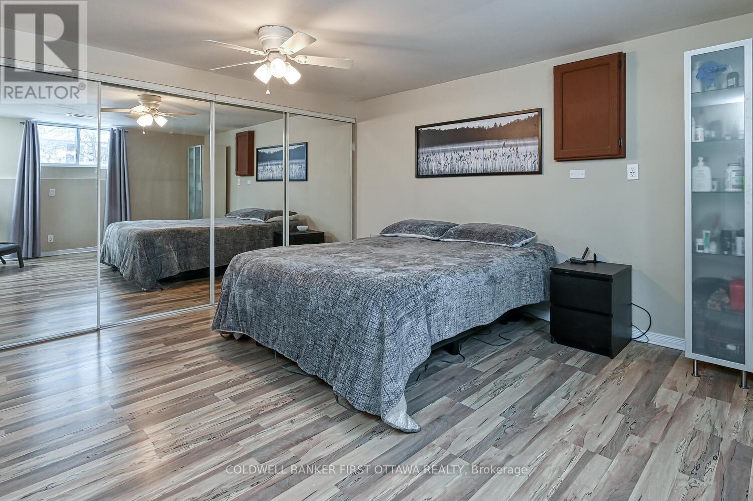 40 Fringewood Drive E, Ottawa, ON - Indoor Photo Showing Bedroom