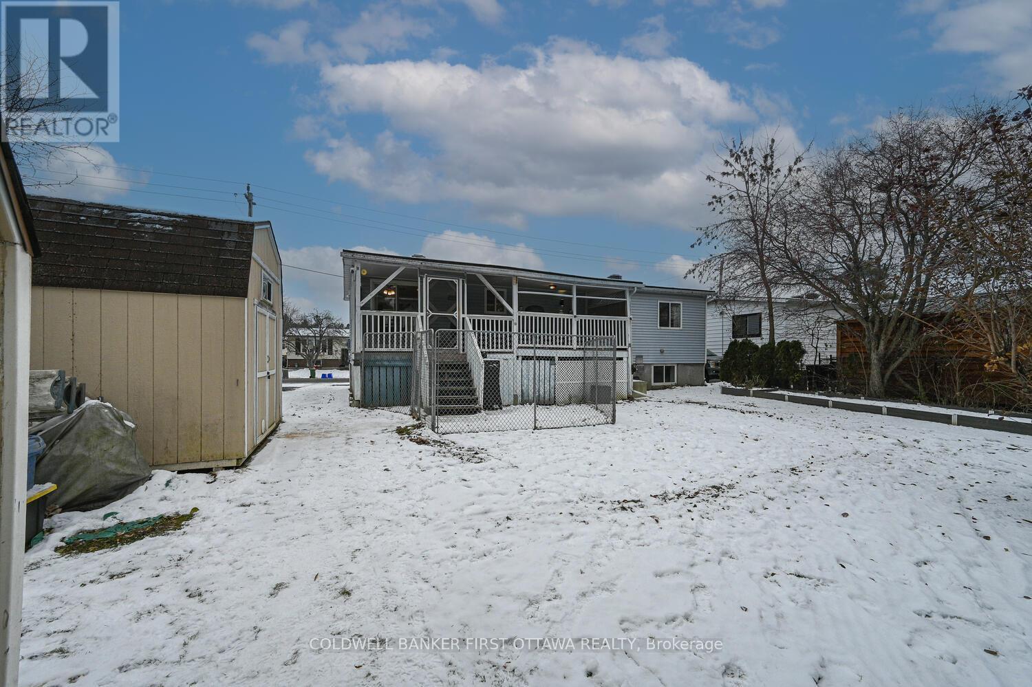 40 Fringewood Drive E, Ottawa, ON - Outdoor