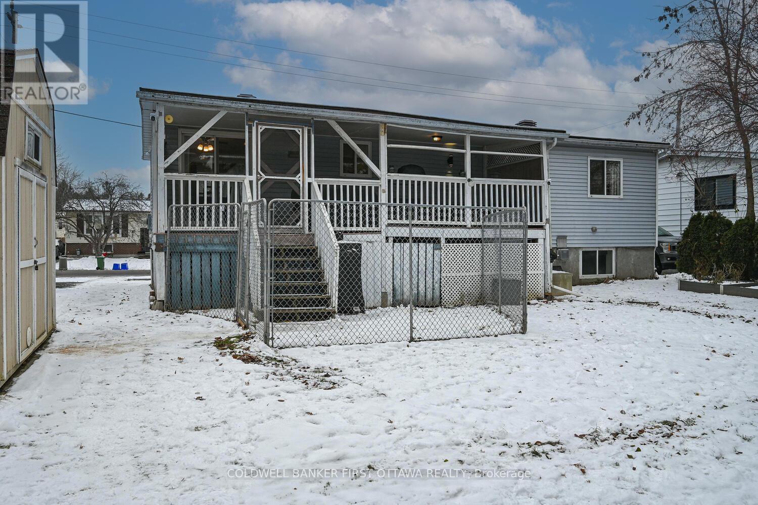 40 Fringewood Drive E, Ottawa, ON - Outdoor