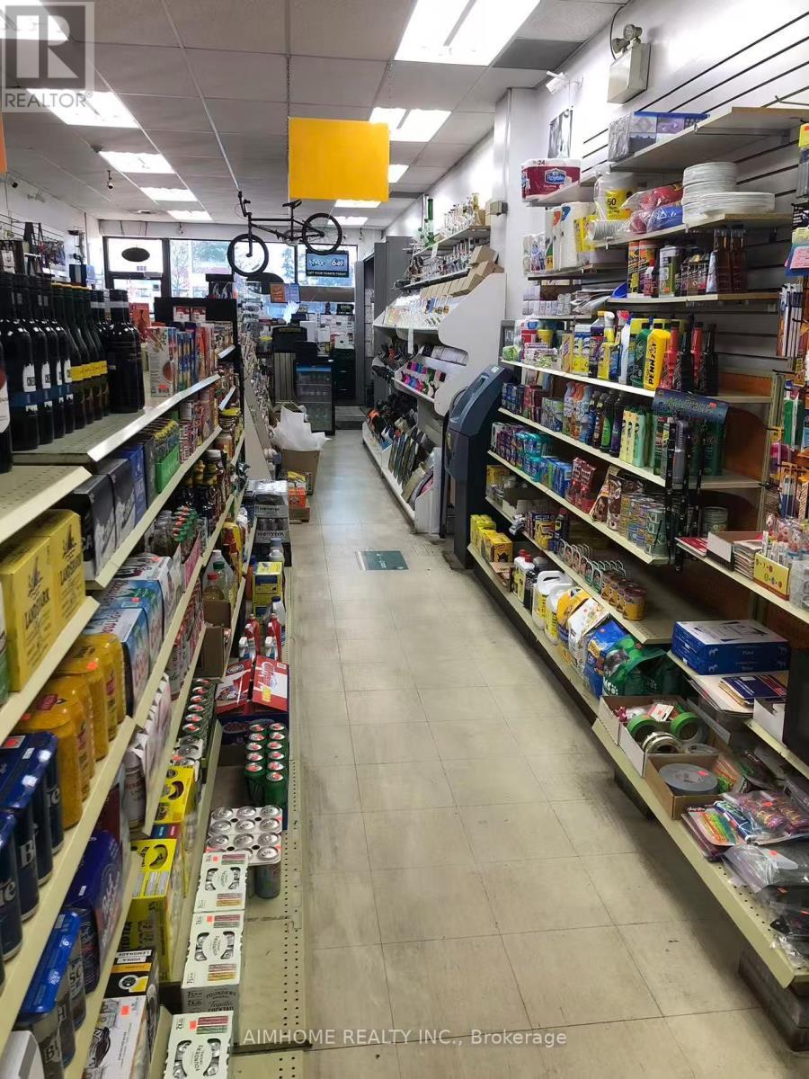 102 - 4396 King Street, Kitchener, ON