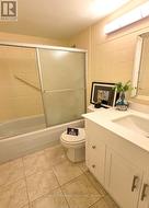 Newer Vanity, shower dr, Mirror -