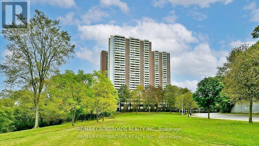 2311 - 5 Massey Square, Toronto, ON - Outdoor