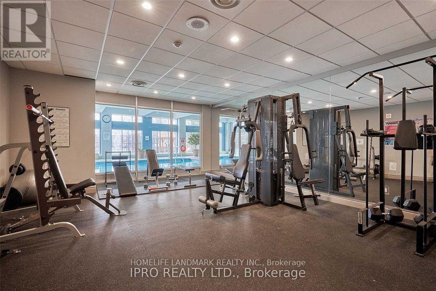 1615 - 50 Kingsbridge Garden Circle, Mississauga, ON - Indoor Photo Showing Gym Room