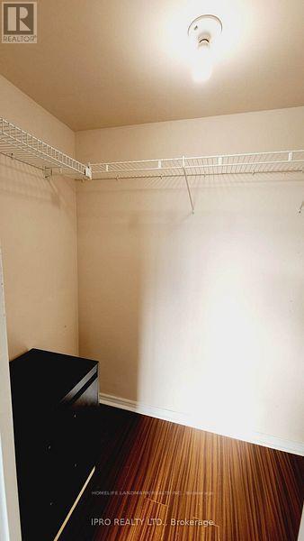 1615 - 50 Kingsbridge Garden Circle, Mississauga, ON - Indoor With Storage