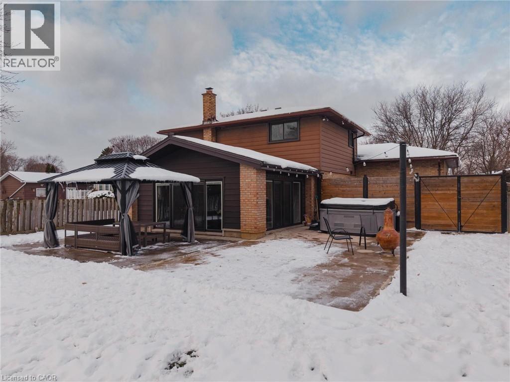 134 Pusey Boulevard, Brantford, ON - Outdoor