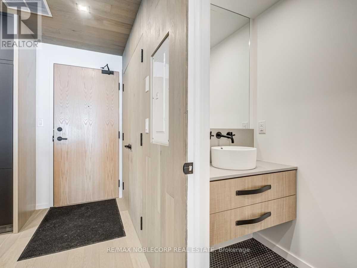 102 - 45 Dovercourt Road, Toronto, ON - Indoor