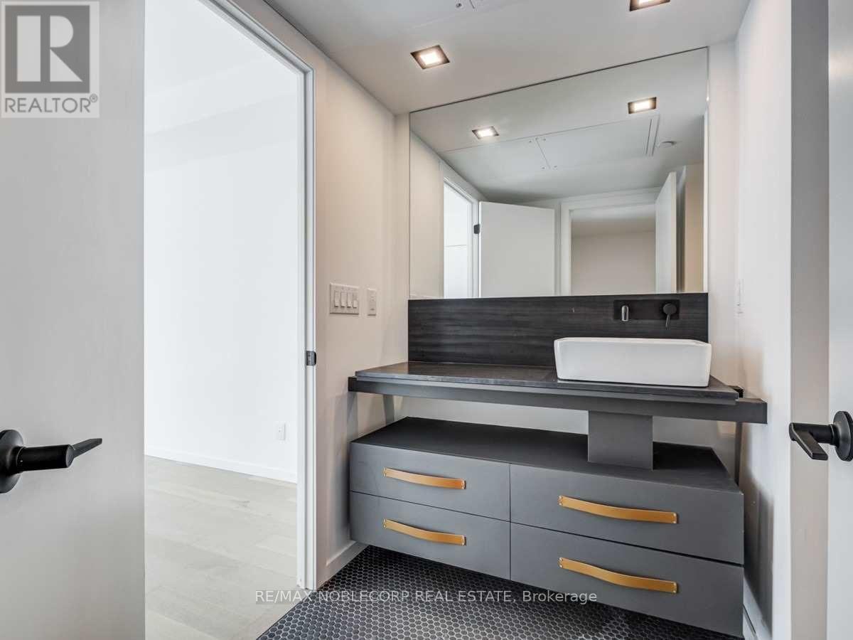 102 - 45 Dovercourt Road, Toronto, ON - Indoor