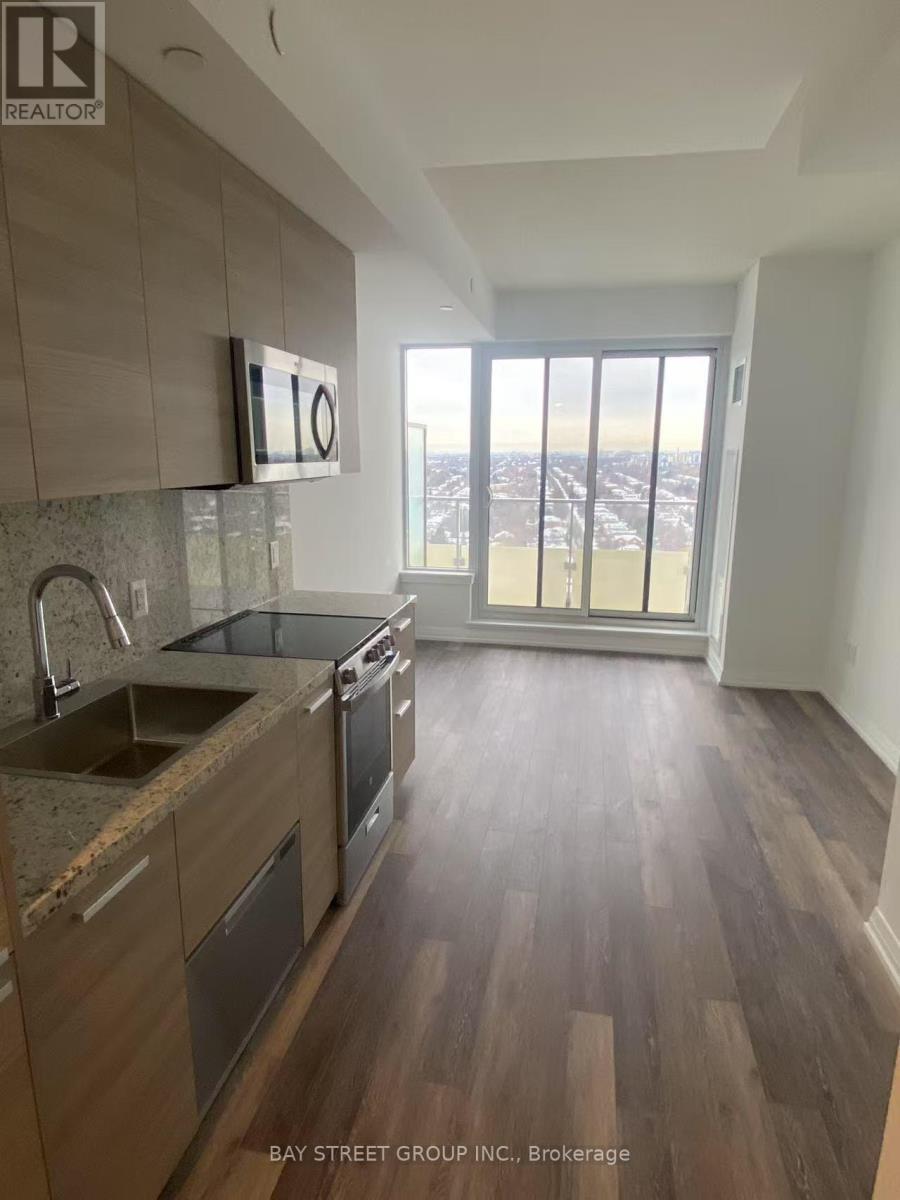 2610 - 75 Canterbury Place W, Toronto, ON - Indoor Photo Showing Kitchen