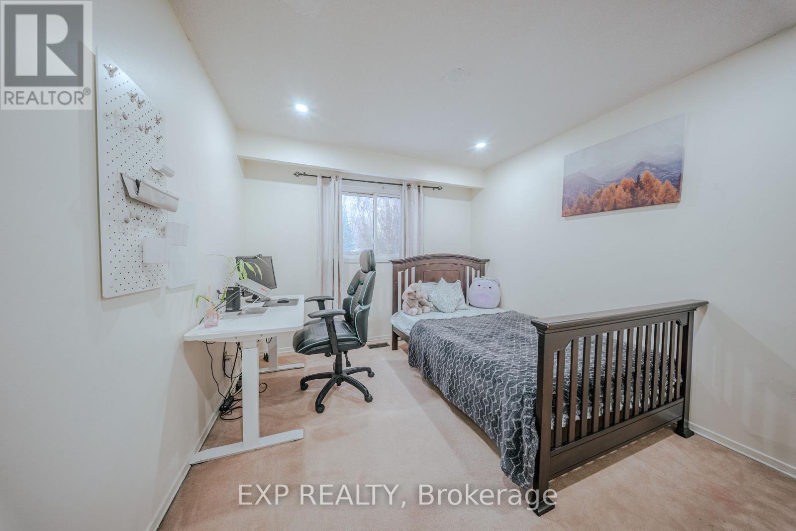 1187 Skylark Avenue, Oshawa, ON - Indoor Photo Showing Bedroom