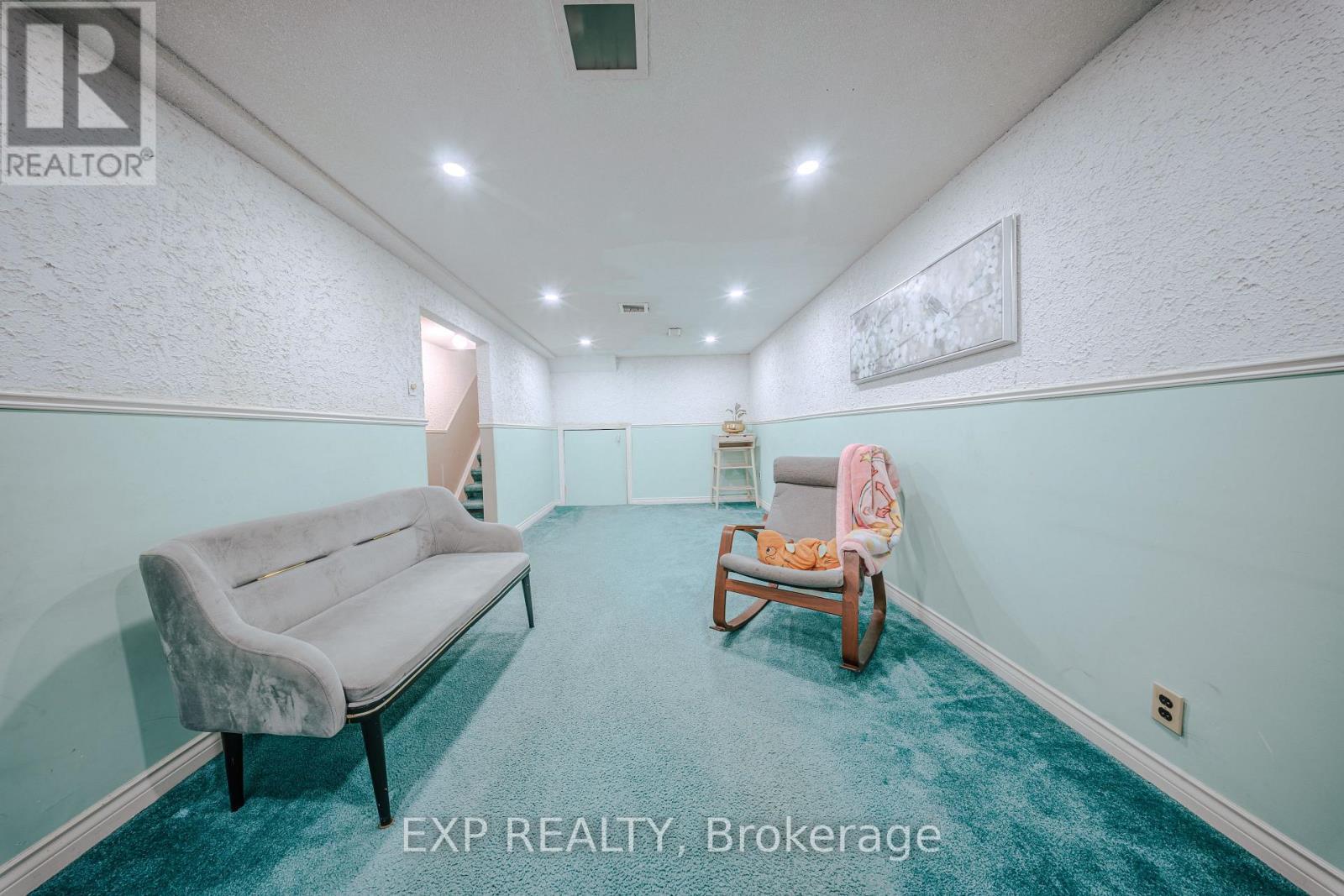 1187 Skylark Avenue, Oshawa, ON - Indoor Photo Showing Other Room