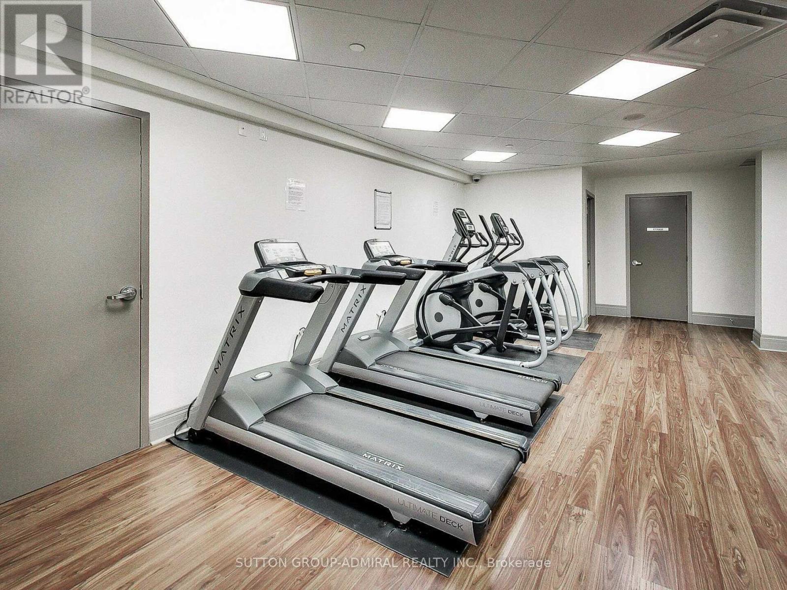 1138 - 60 Heintzman Street, Toronto, ON - Indoor Photo Showing Gym Room