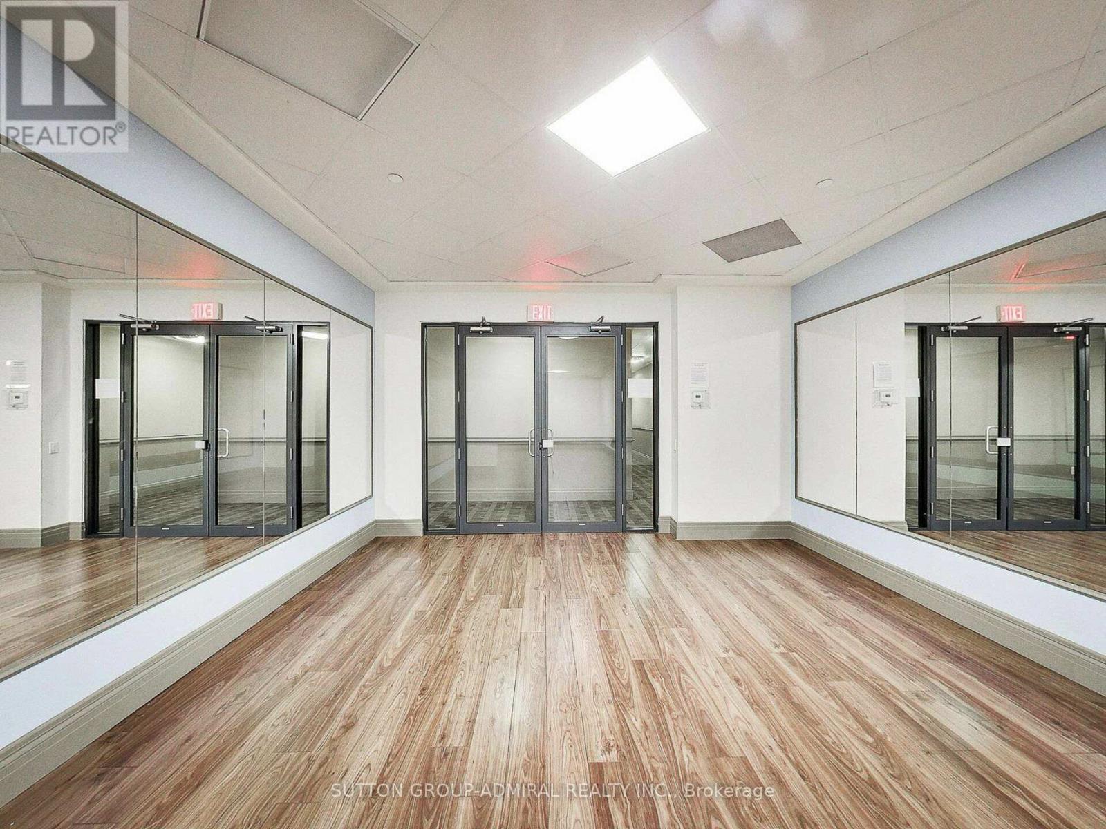 1138 - 60 Heintzman Street, Toronto, ON - Indoor Photo Showing Other Room