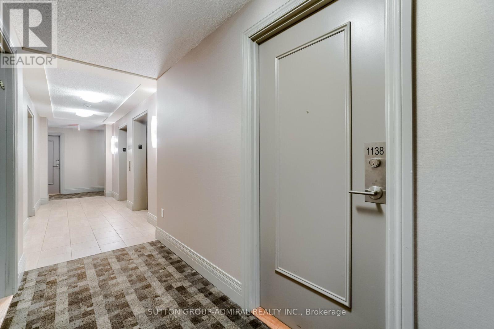 1138 - 60 Heintzman Street, Toronto, ON - Indoor Photo Showing Other Room