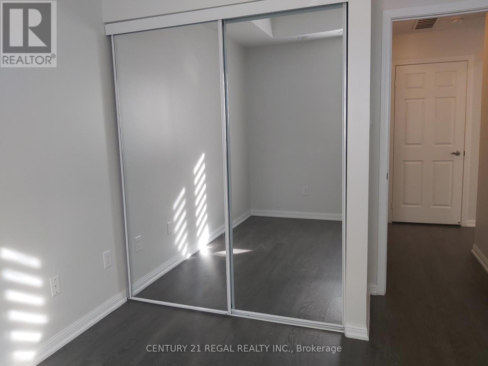 178 - 250 Sunny Meadow Boulevard, Brampton, ON - Indoor Photo Showing Other Room