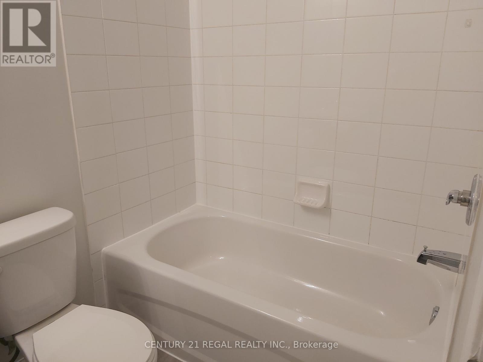 178 - 250 Sunny Meadow Boulevard, Brampton, ON - Indoor Photo Showing Bathroom