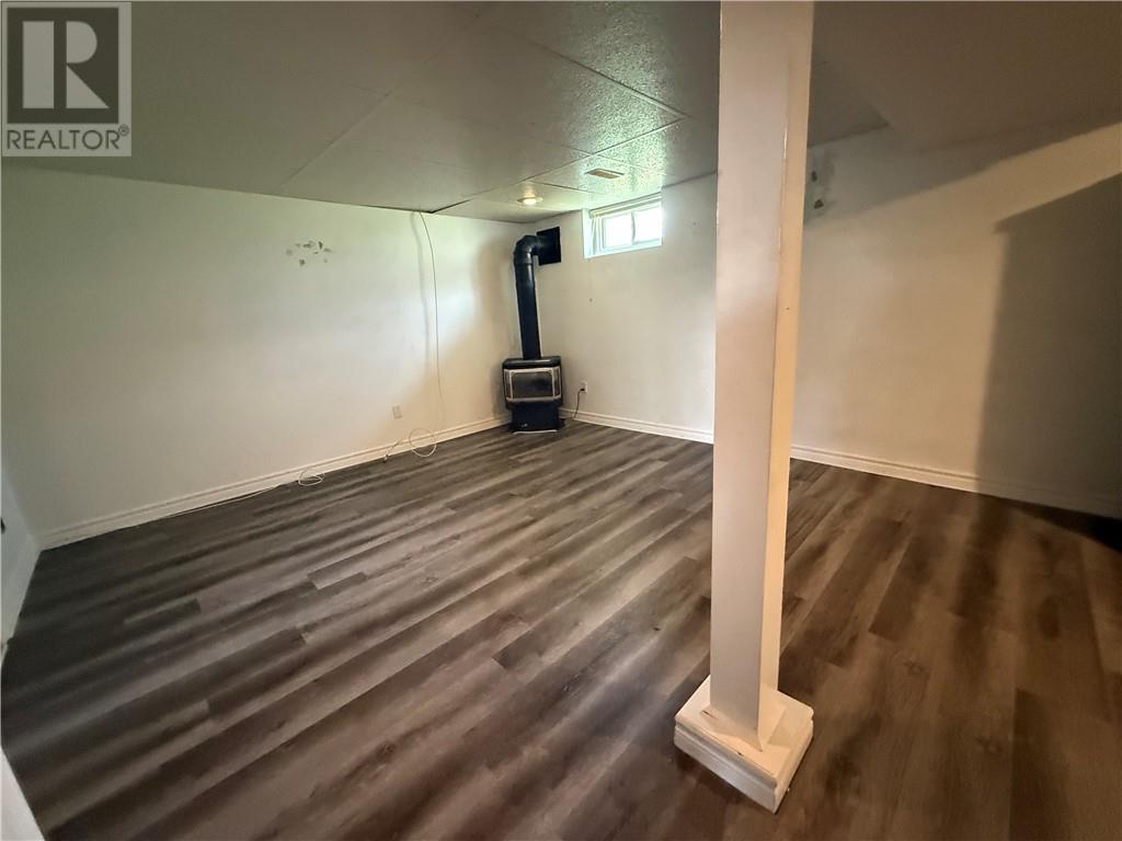 200 Hillside Drive S, Elliot Lake, ON - Indoor Photo Showing Other Room