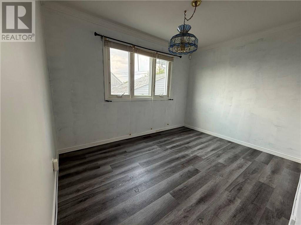 200 Hillside Drive S, Elliot Lake, ON - Indoor Photo Showing Other Room