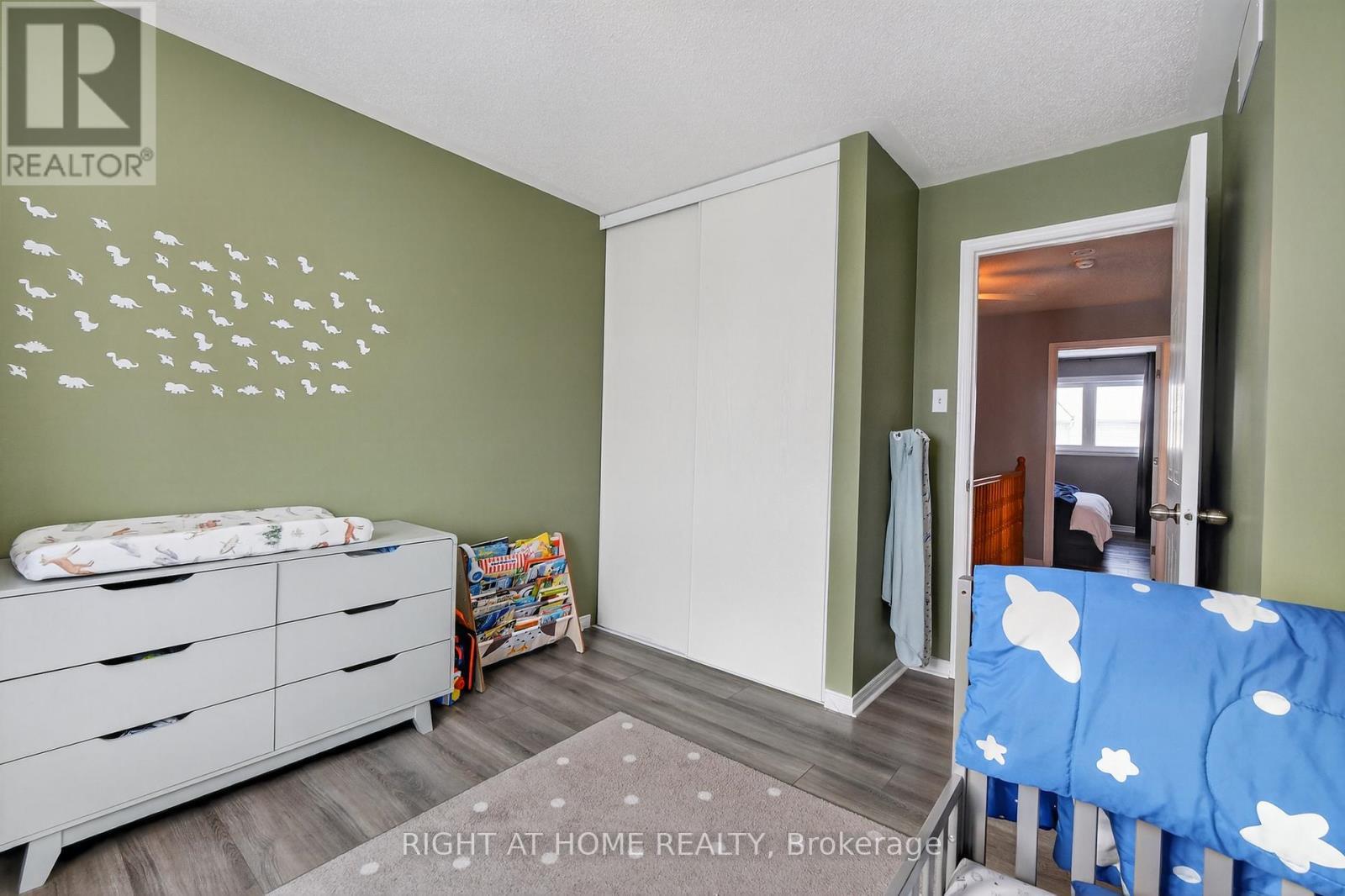 812 Nesting Way, Ottawa, ON - Indoor Photo Showing Bedroom