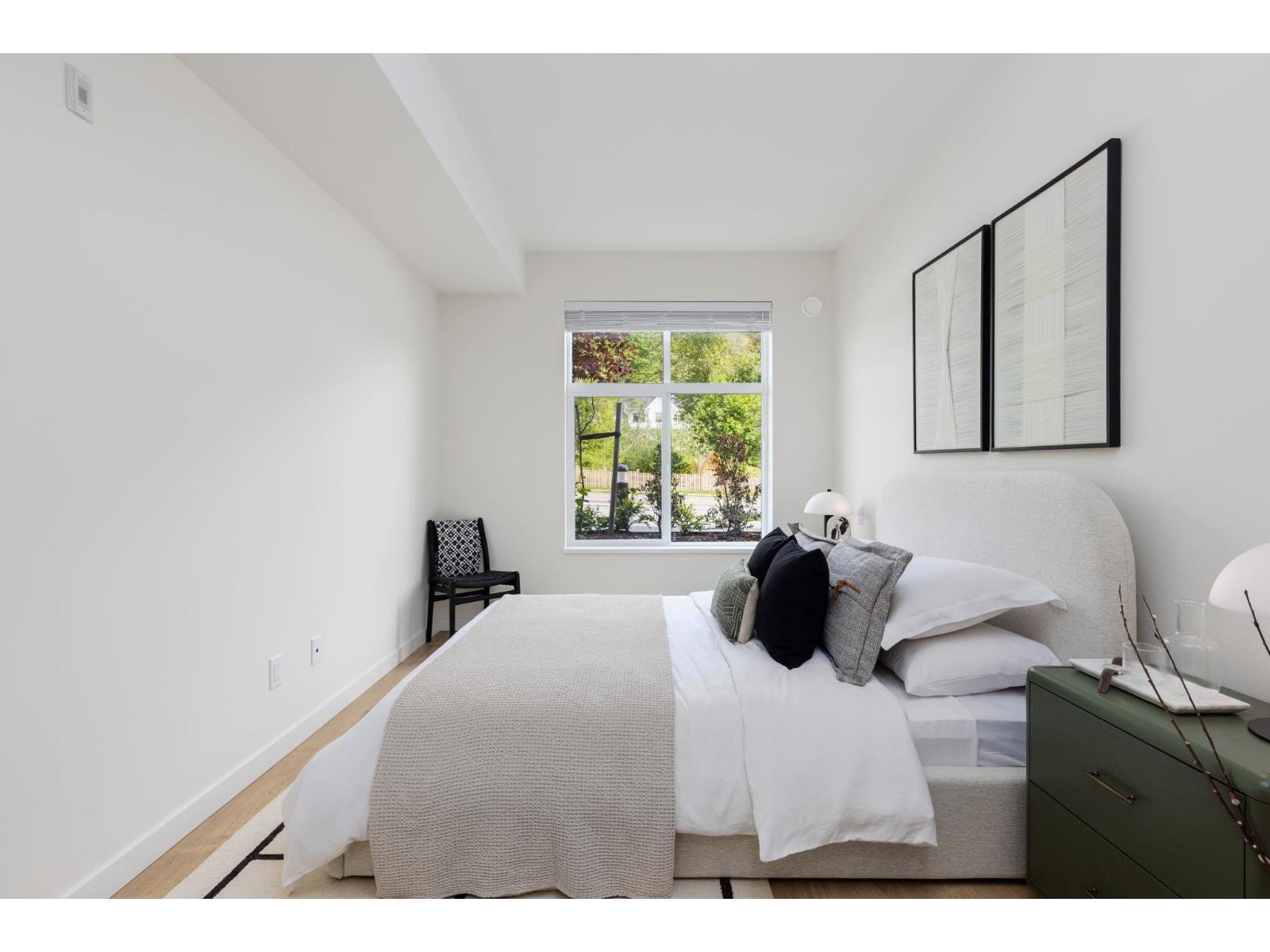 409 33920 Best Avenue, Mission, BC - Indoor Photo Showing Bedroom