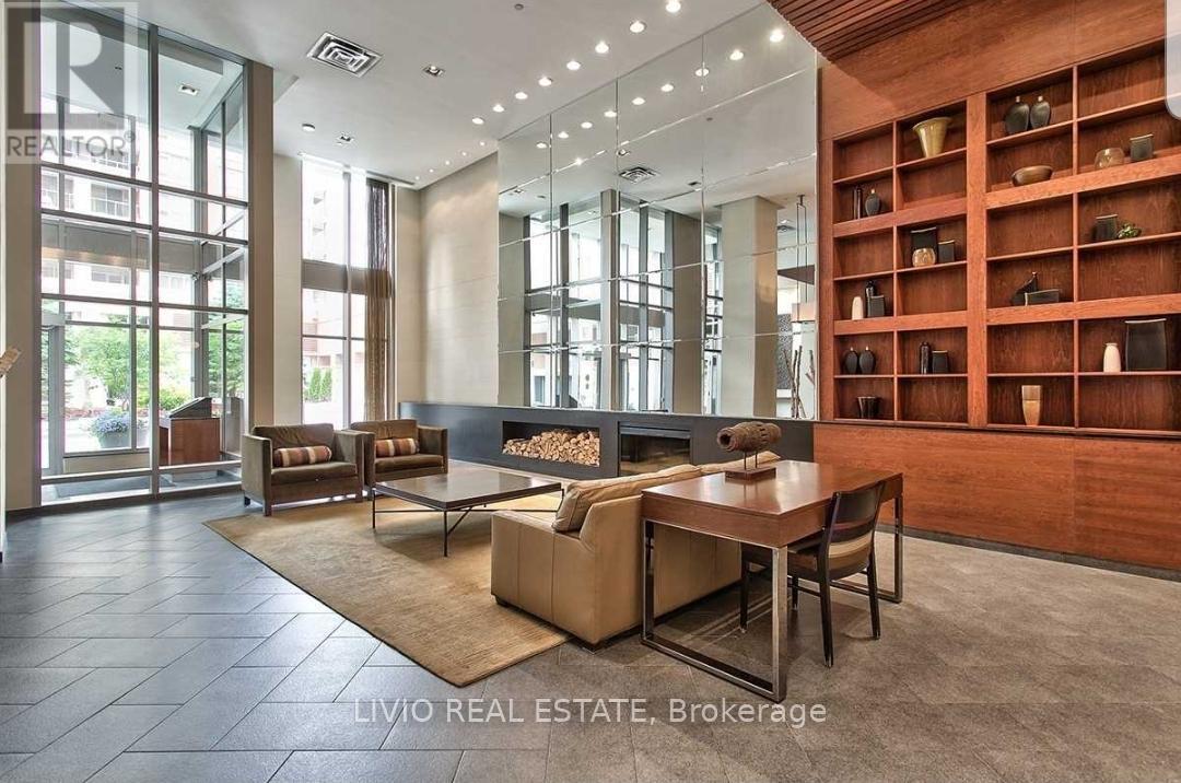 509 - 4080 Living Arts Drive, Mississauga, ON - Indoor Photo Showing Other Room