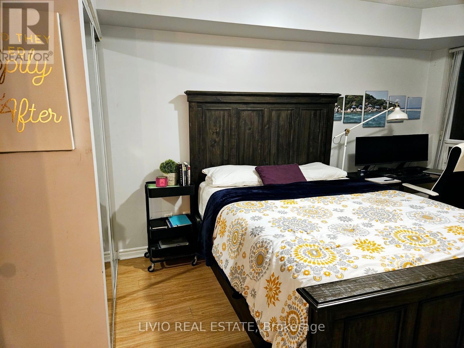509 - 4080 Living Arts Drive, Mississauga, ON - Indoor Photo Showing Bedroom