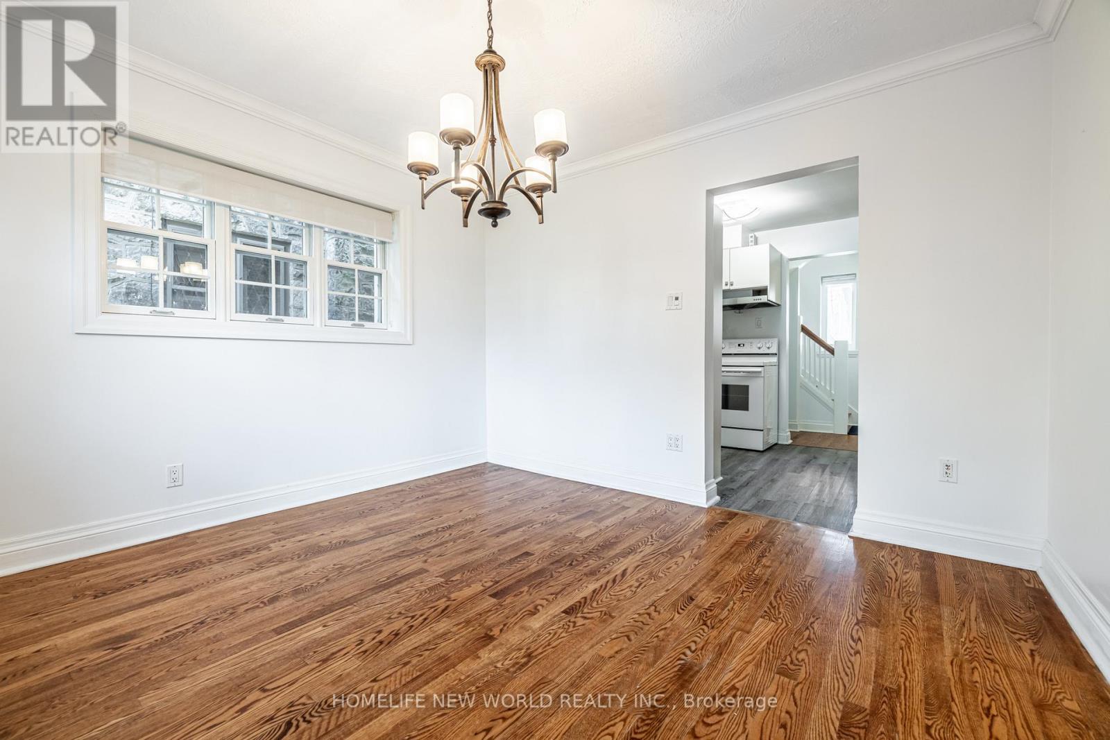 1107 Royal York Road, Toronto, ON - Indoor Photo Showing Other Room