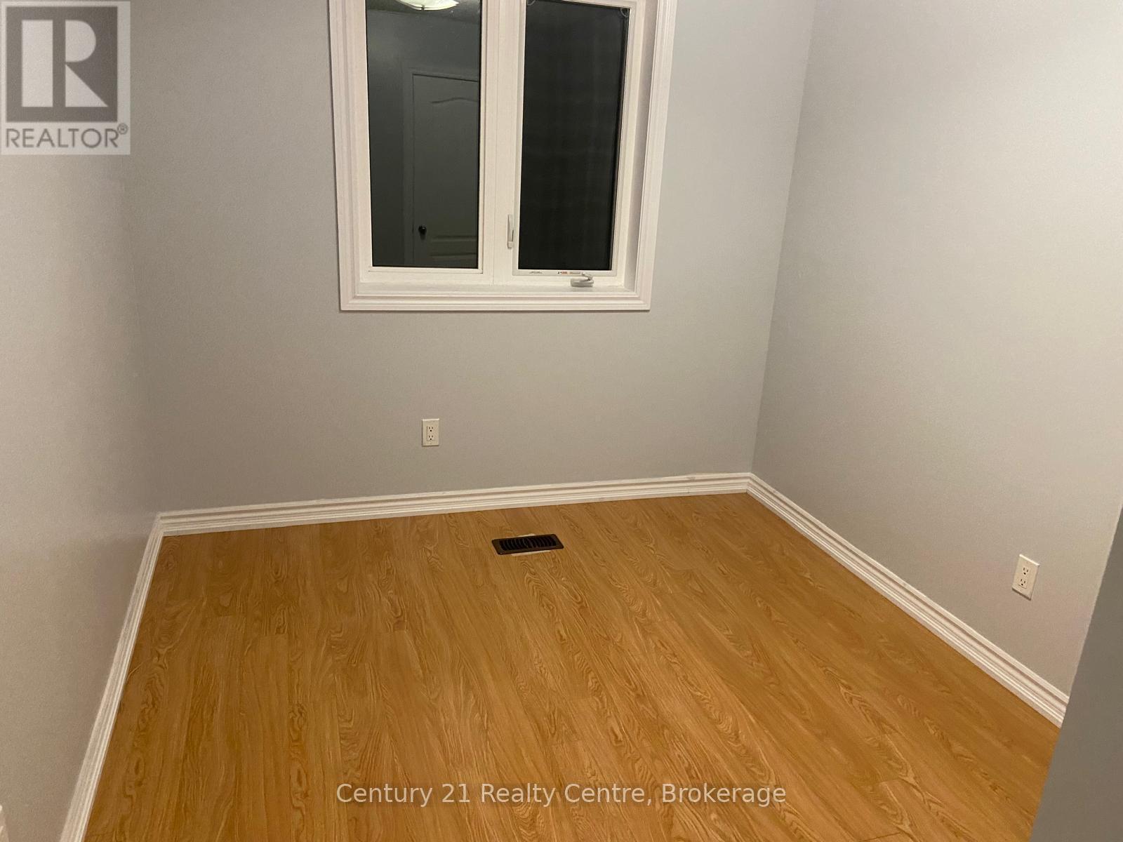 5 Shiff Crescent, Brampton, ON - Indoor Photo Showing Other Room