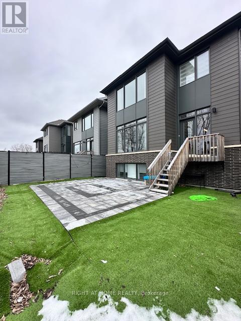 26 Stanhope Court, Ottawa, ON - Outdoor With Exterior