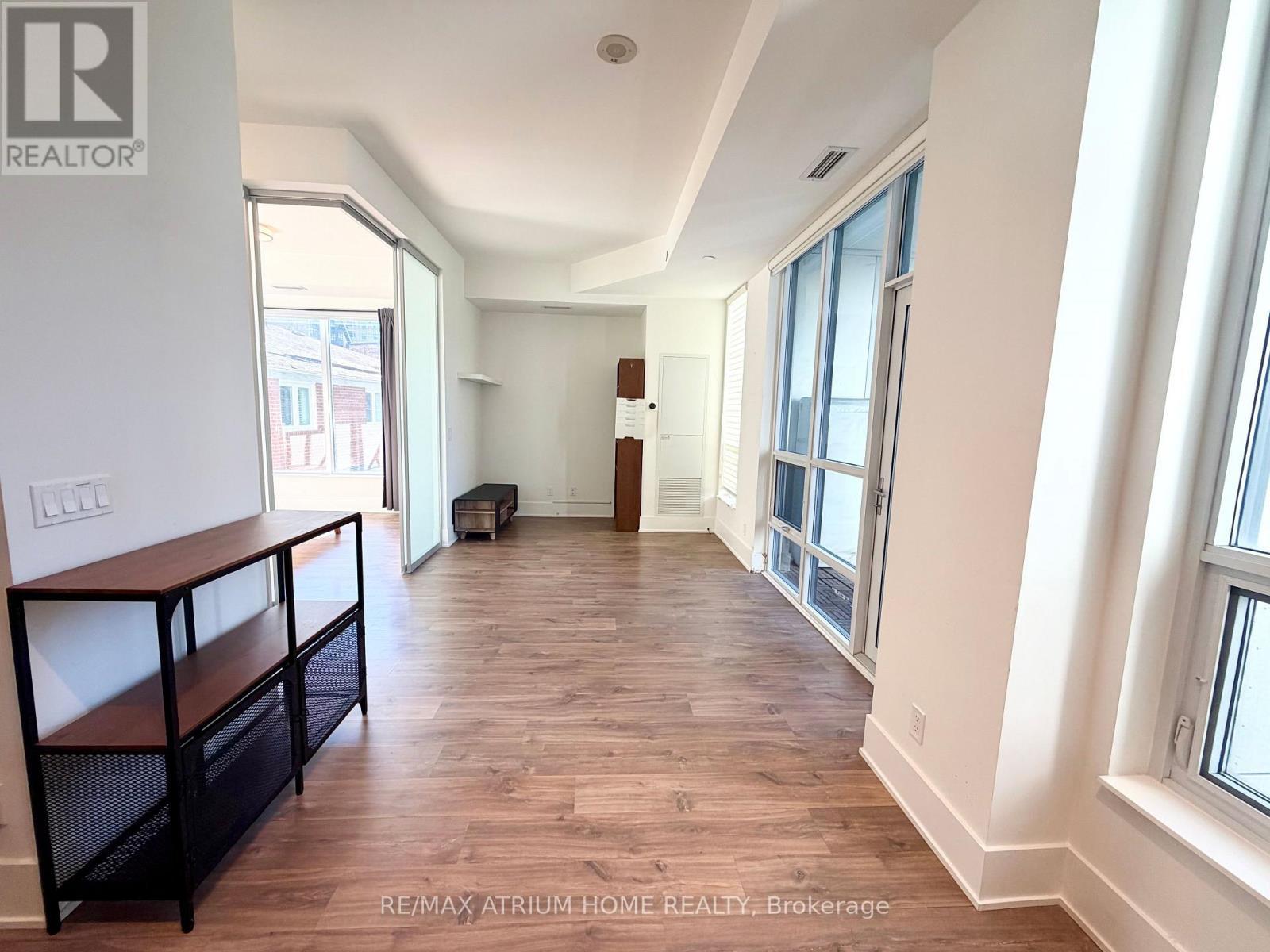 221 - 38 Cameron Street, Toronto, ON - Indoor Photo Showing Other Room