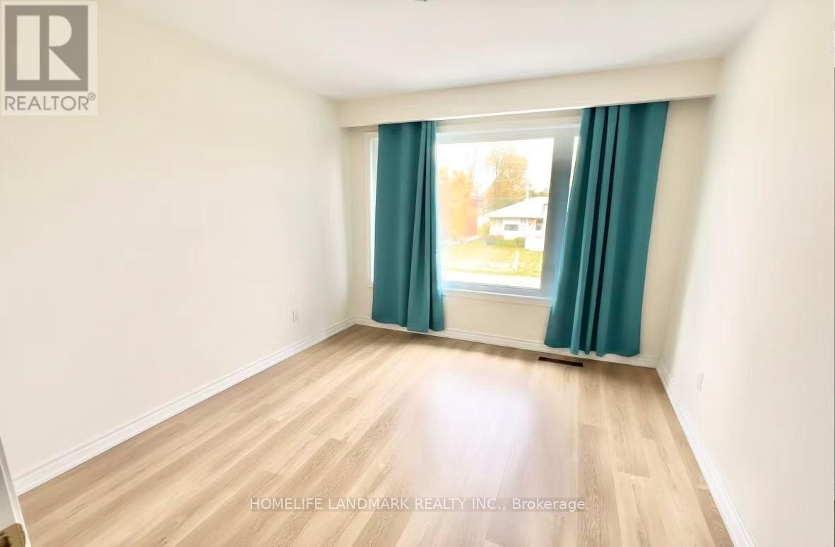 Main - 159 Cocksfield Avenue, Toronto, ON - Indoor Photo Showing Other Room