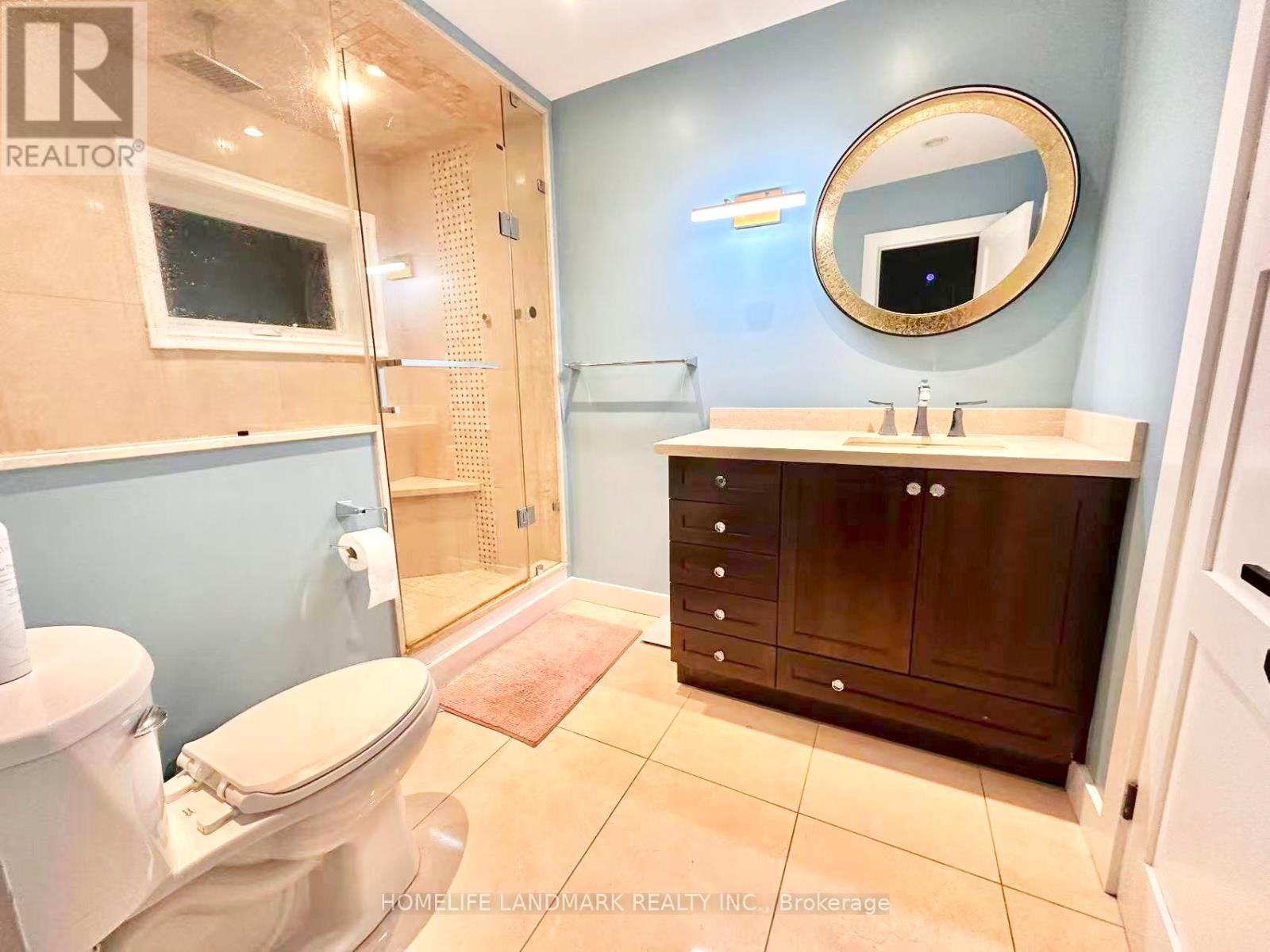 Main - 159 Cocksfield Avenue, Toronto, ON - Indoor Photo Showing Bathroom