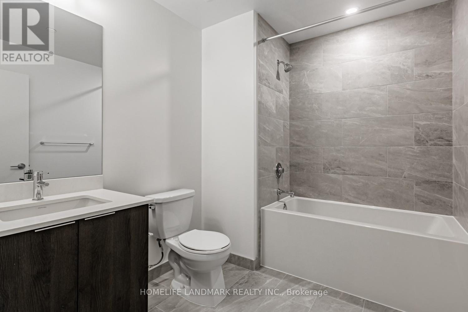 2912 - 395 Square One Drive, Mississauga, ON - Indoor Photo Showing Bathroom