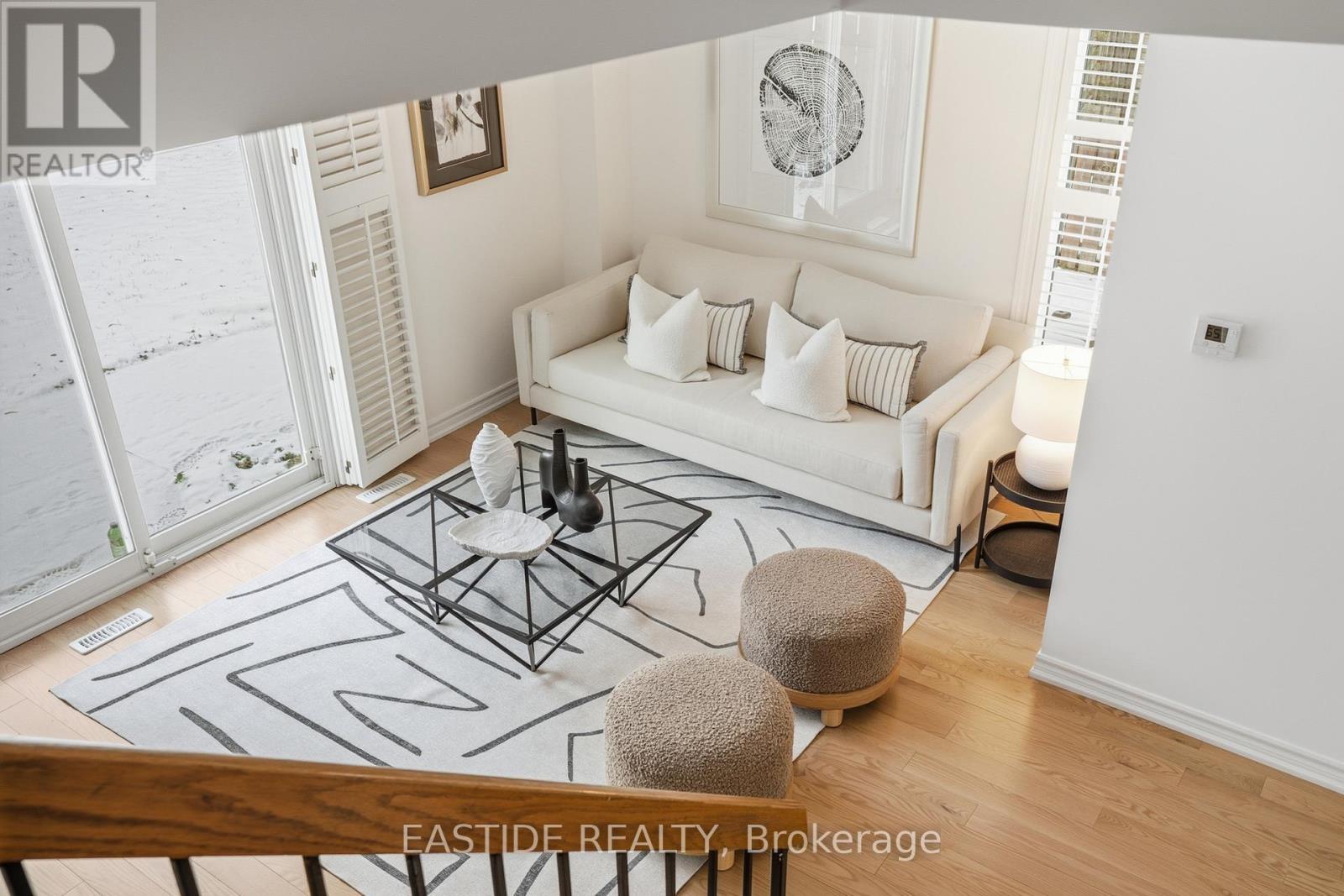 2909 Salerno Crescent, Mississauga, ON - Indoor