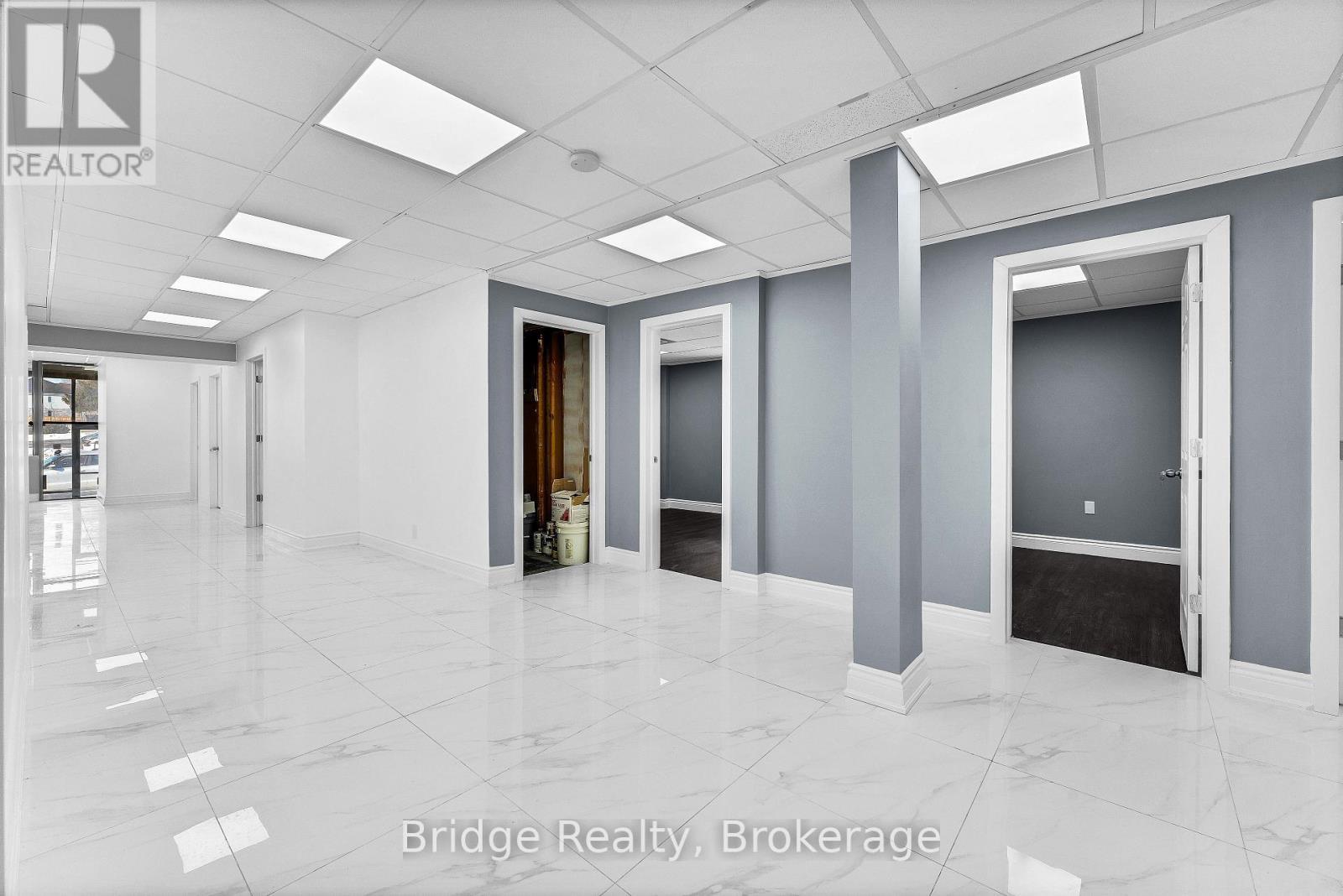 290 Dundas Street, Woodstock (Woodstock - North), ON