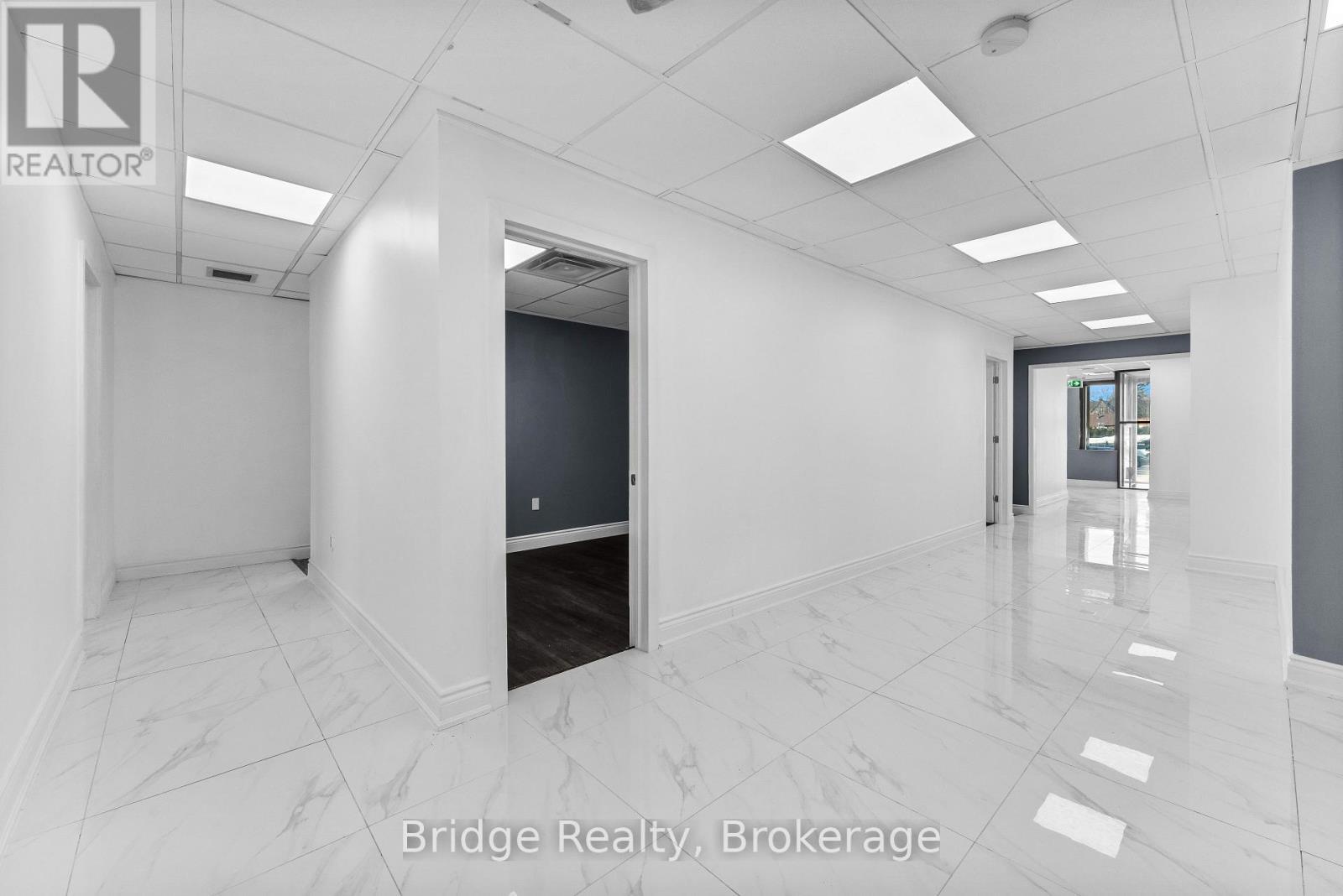 290 Dundas Street, Woodstock (Woodstock - North), ON