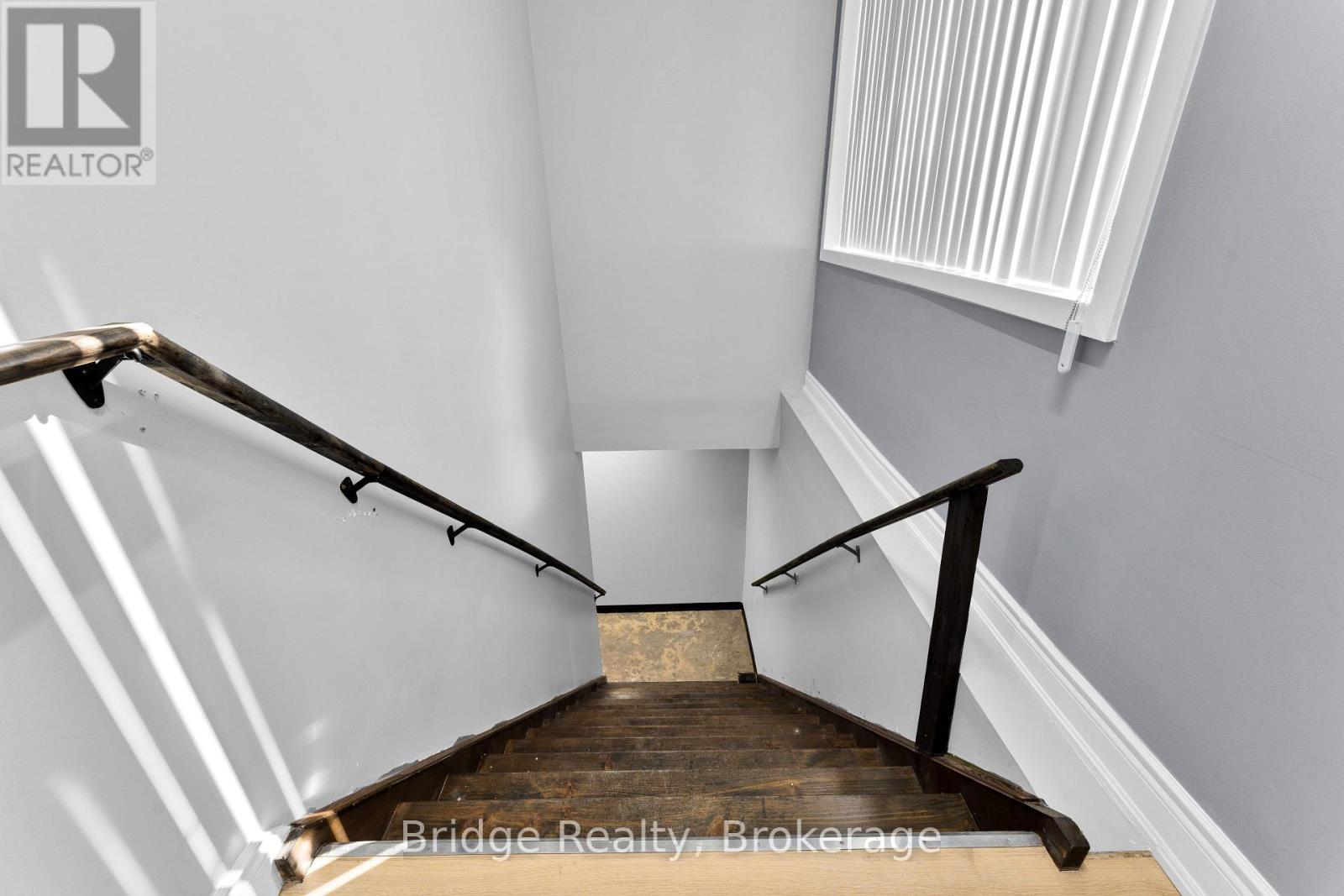 290 Dundas Street, Woodstock (Woodstock - North), ON