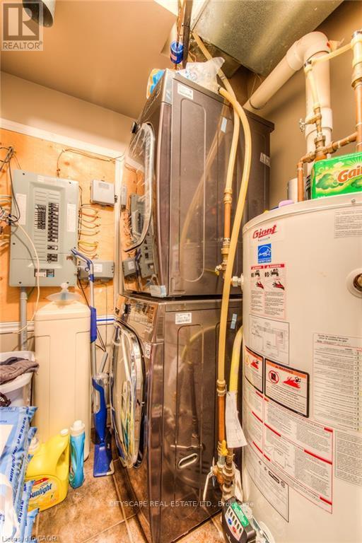 4A - 38 Howe Drive, Kitchener, ON - Indoor Photo Showing Basement