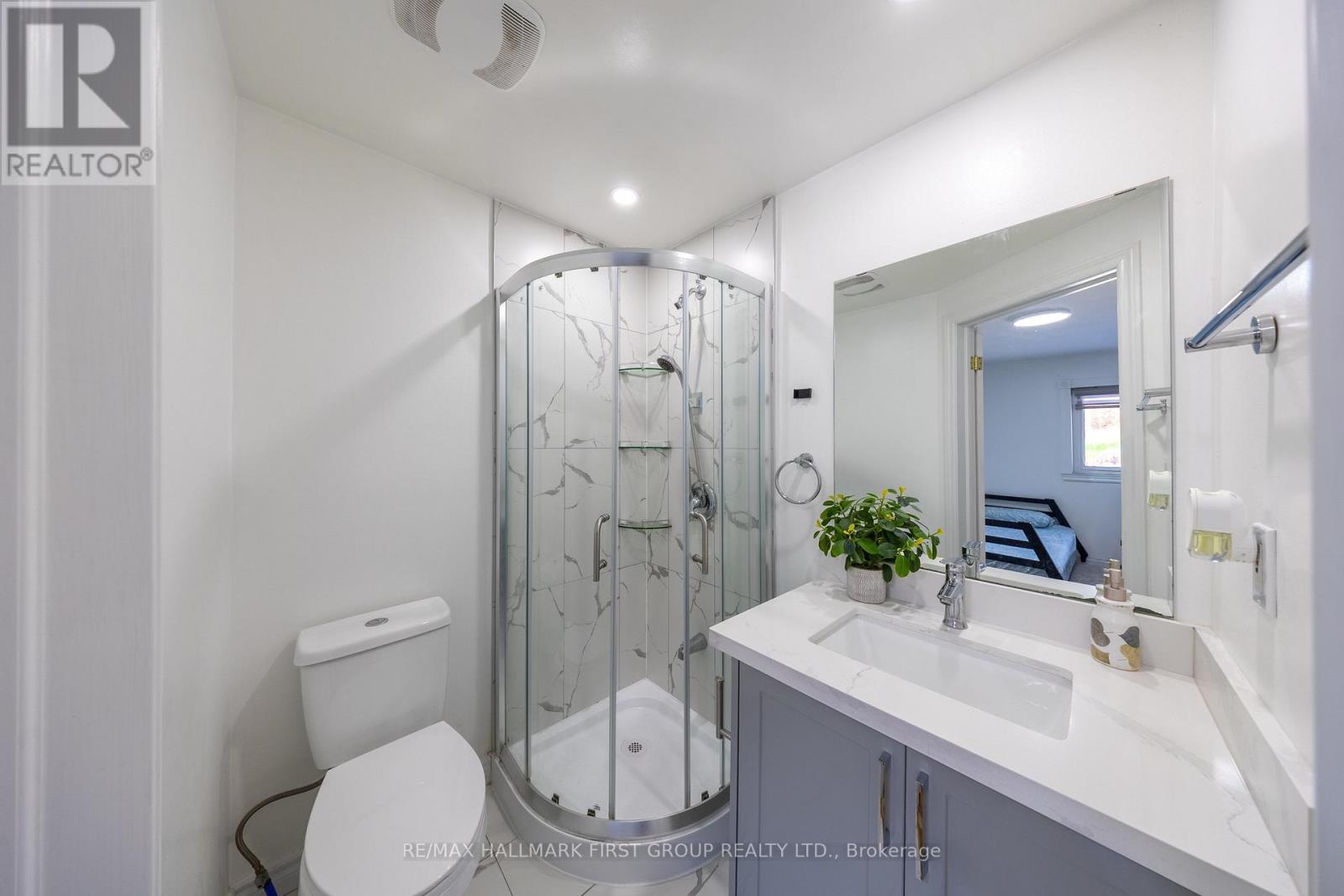 50 Goskin Court, Toronto, ON - Indoor Photo Showing Bathroom