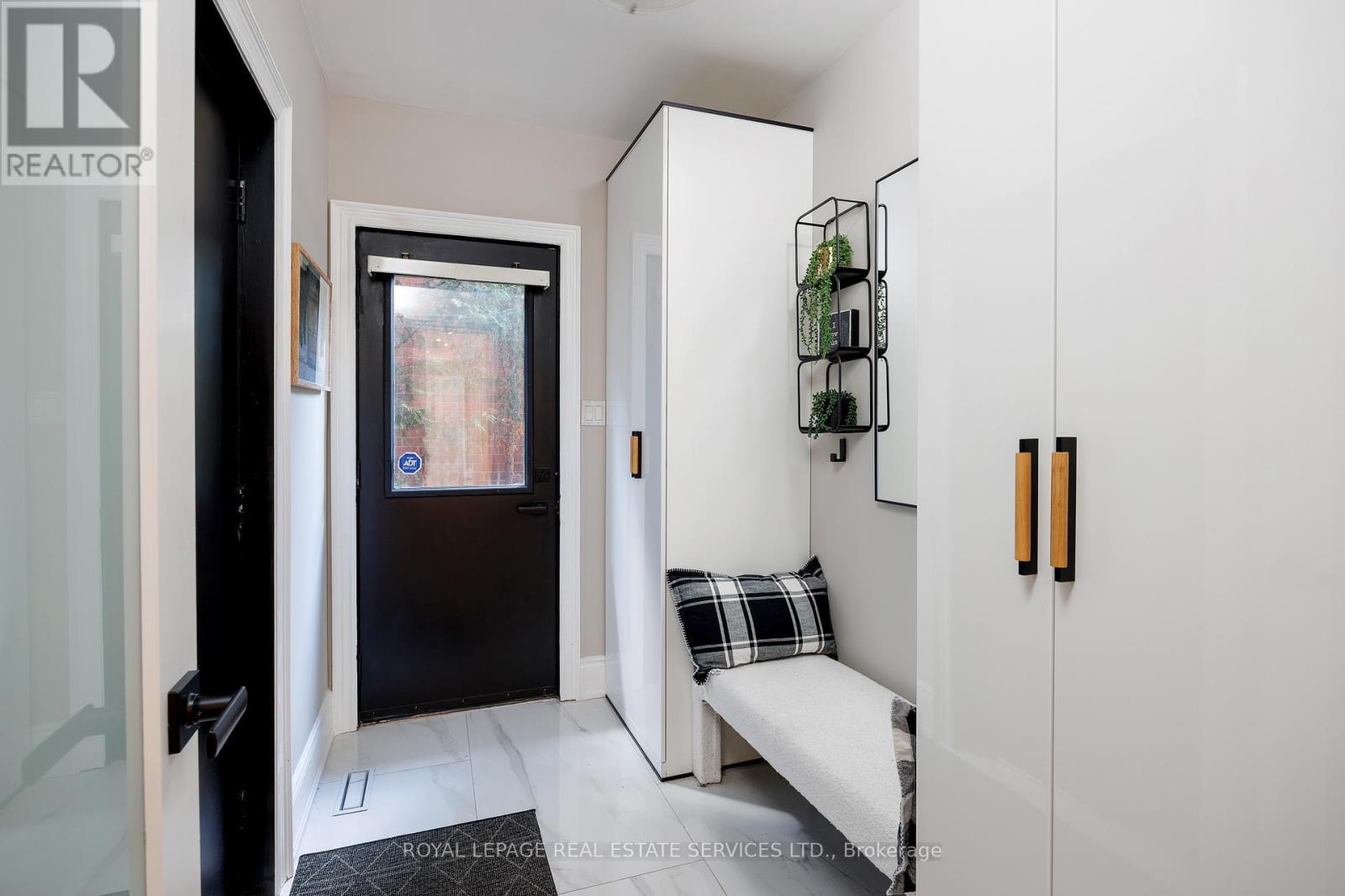 1483 The Links Drive, Oakville, ON - Indoor Photo Showing Other Room