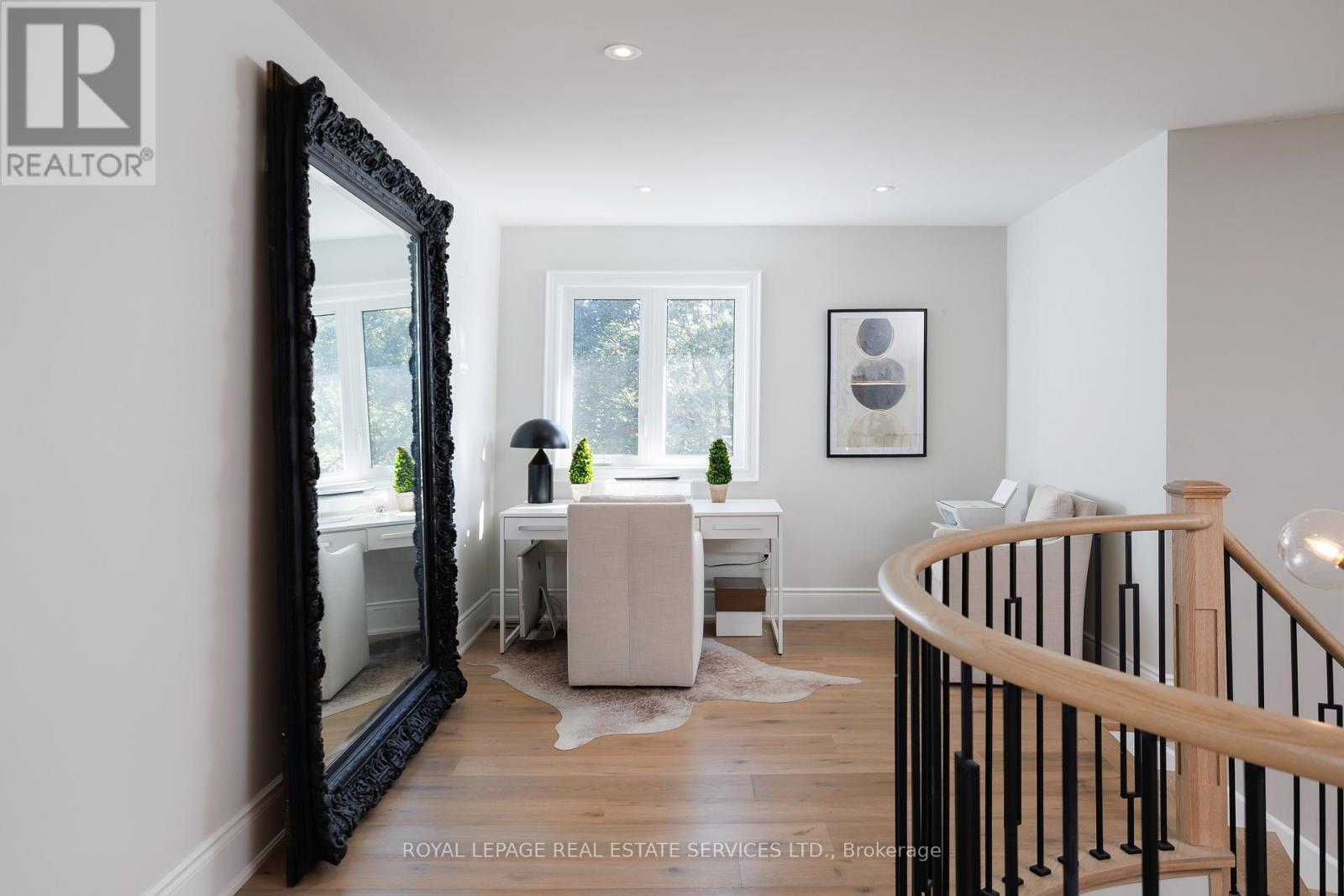 1483 The Links Drive, Oakville, ON - Indoor Photo Showing Other Room