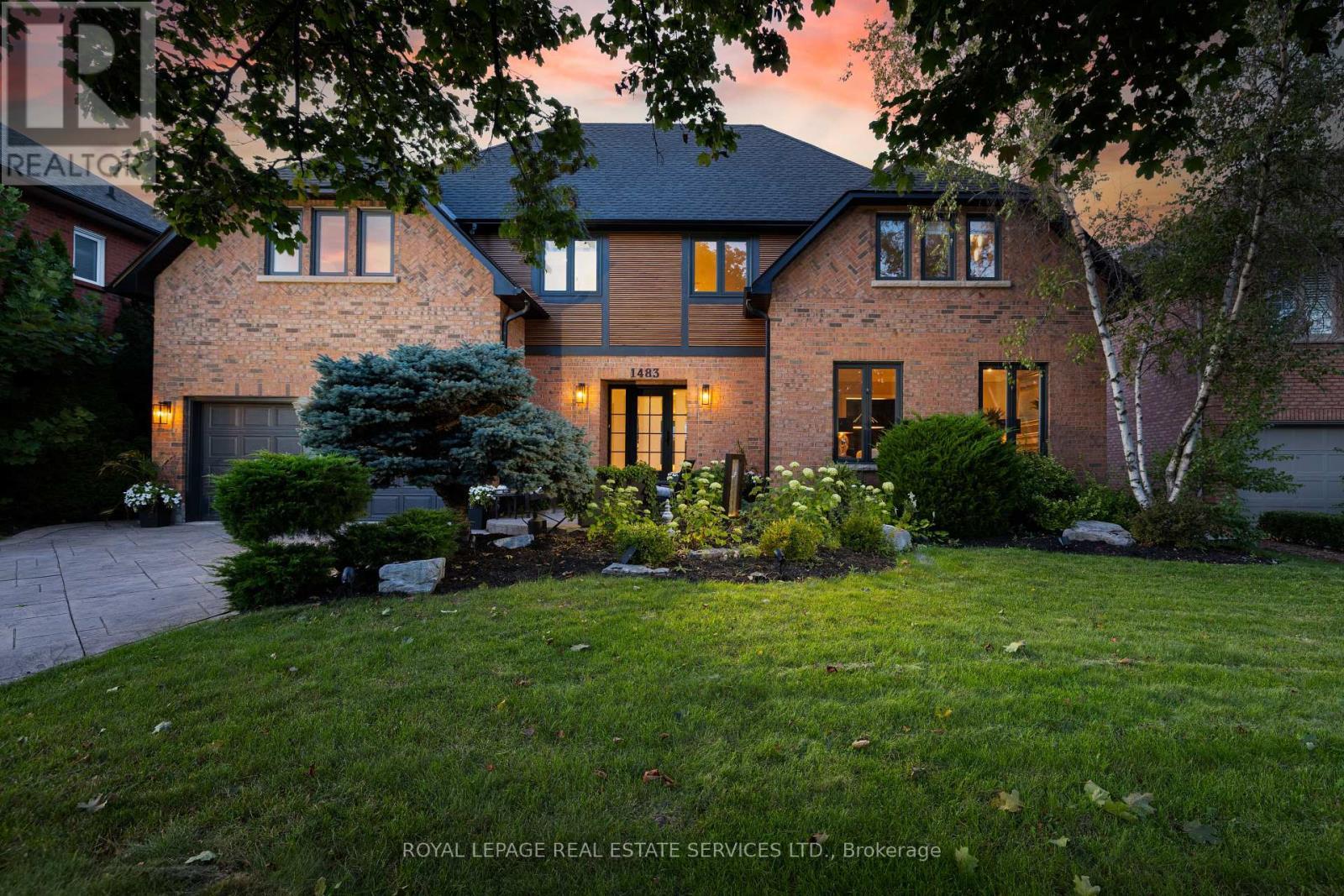 1483 The Links Drive, Oakville, ON - Outdoor