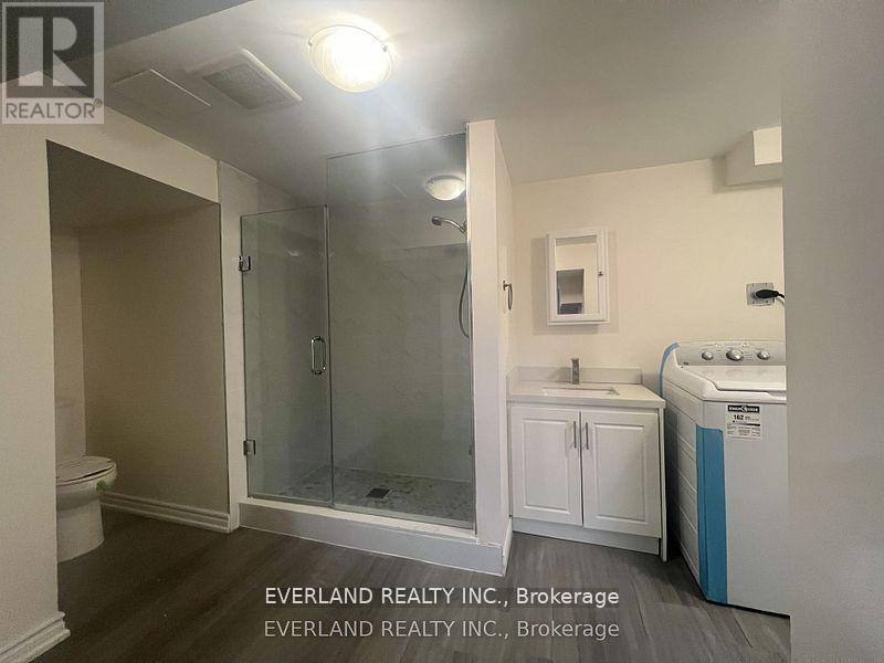 Bsmt - 158 Enchanted Hills Crescent, Toronto, ON - Indoor Photo Showing Laundry Room