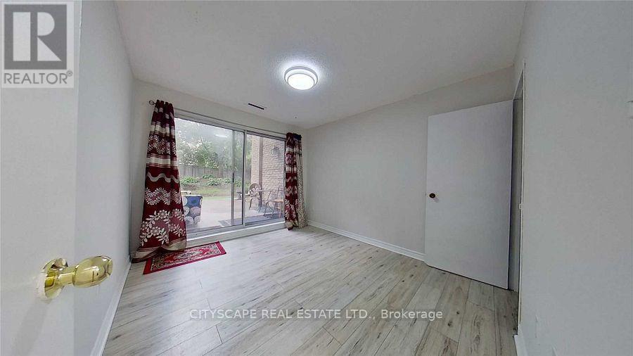 118 - 4001 Don Mills Road, Toronto, ON - Indoor Photo Showing Other Room